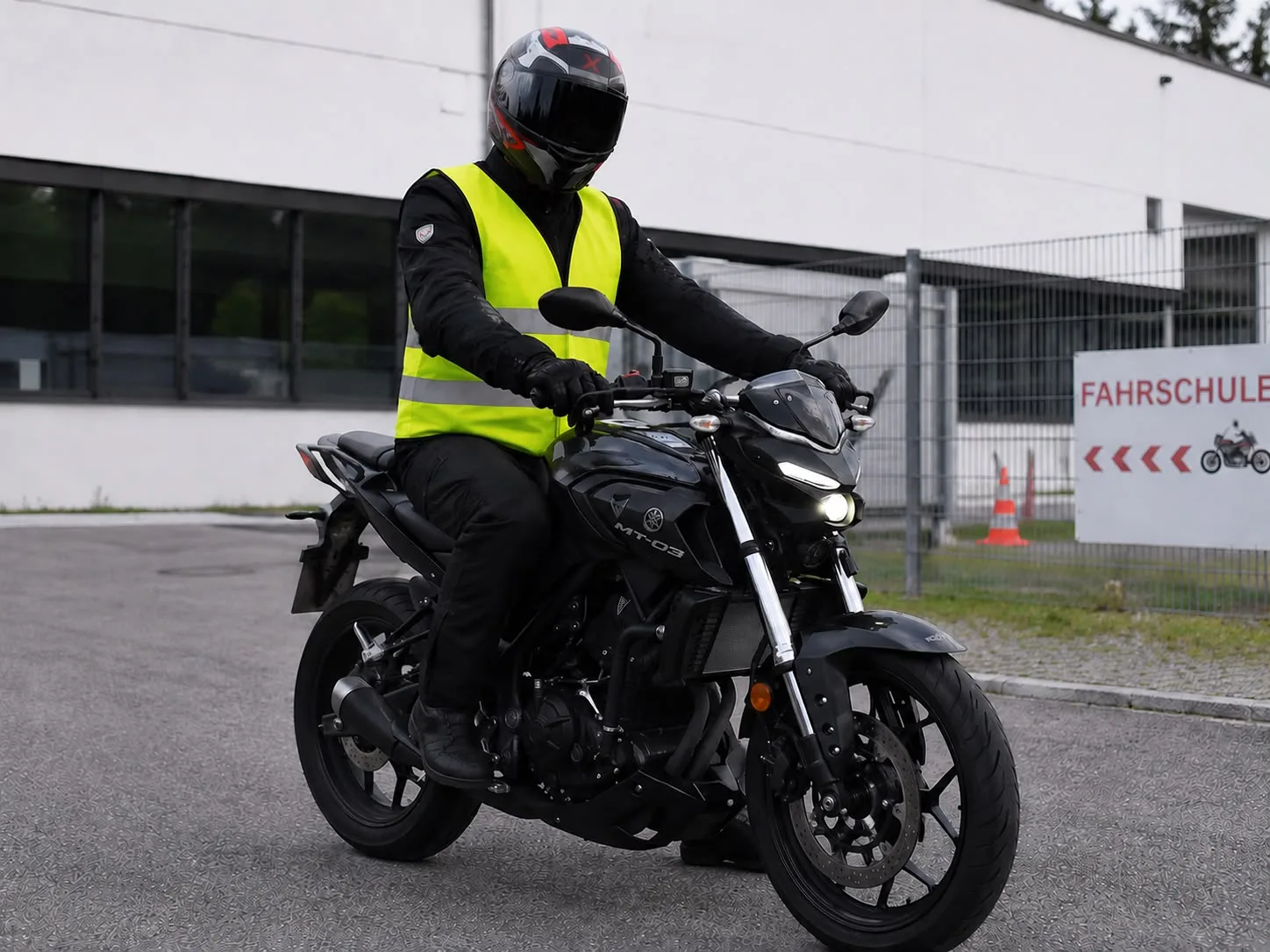 Motorradführerschein A, A1, A2, AM